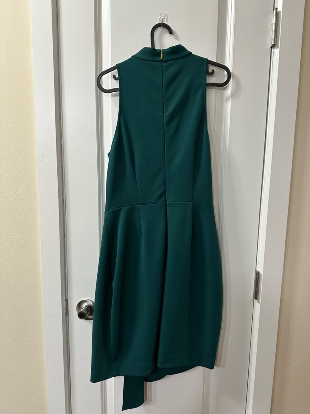 Trina Turk Sleeveless Mock-Neck Emerald Dress - Picture 2 of 4